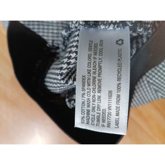 A New Day pant bundle size 4 - Picture 6 of 7